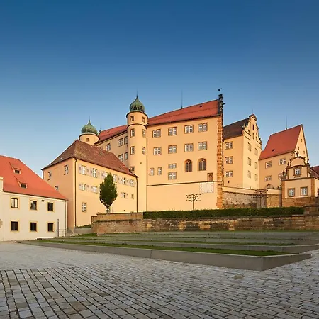 Schloss Kapfenburg מלון Lauchheim